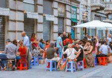 Yesmilano, la città accoglie i visitatori stranieri ad agosto con una campagna dedicata ai quartieri