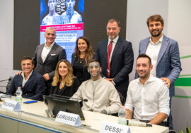 Milano, a Palazzo Pirelli presentato l’incontro di boxe per il titolo europeo dei pesi gallo tra Lorusso e Lopez