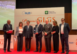 Franco Baresi, storico capitano rossonero, riceve il Premio G.L.G.S. per il ‘Milan squadra dell’anno’