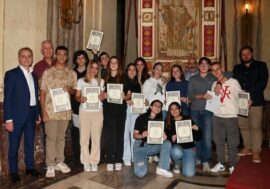 Milano, a Palazzo Marino premiati gli studenti che hanno partecipato ai soggiorni studi all’estero