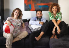 Roma, al Teatro degli Audaci si ride con la commedia ‘Ti va di sposarmi