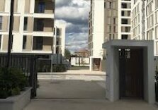 Milano, appartamento comunale utilizzato irregolarmente per locazioni turistiche nel quartiere Merezzate