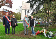 Milano ricorda il tassista Luca Massari con una targa in largo Caccia Dominioni