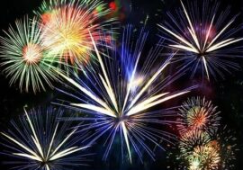 Capodanno, divieto di vendere bevande in vetro e lattine e superalcolici a Milano 