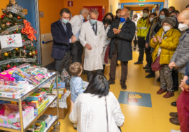 All’Ospedale Buzzi di Milano consegnati ai bambini ricoverati i giocattoli raccolti dalla Regione nella gara di solidarietà