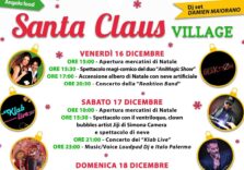 Apertura del primo Villaggio di Babbo Natale a Belvedere Marittimo con nevicata artificiale