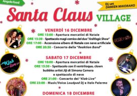 Apertura del primo Villaggio di Babbo Natale a Belvedere Marittimo con nevicata artificiale