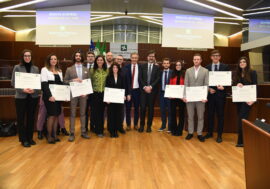 “Valutare Premia”, il Consiglio regionale lombardo ha premiato i vincitori