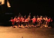 Bergamo, al Teatro Caverna in scena una fiaba per grandi e piccini: Il soldatino di stagno