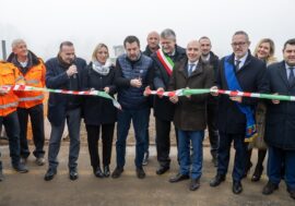 Il ministro Salvini taglia il nastro del primo lotto della Tangenziale di Verdello
