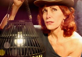 Tiziana Foschi mattatrice al Teatro Martinitt di Milano con ‘Faccia un’altra faccia’