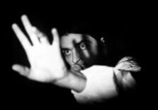 Damiano Grasselli porta in scena ‘La ballata del Vecchio Marinaio’ al Teatro Caverna di Bergamo