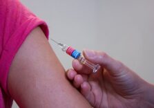 Influenza, due milioni i lombardi vaccinati e copertura del 62% per gli over 80