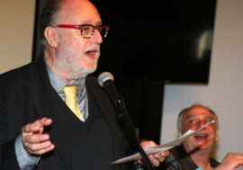 Edoardo Raspelli canta a Sanremo