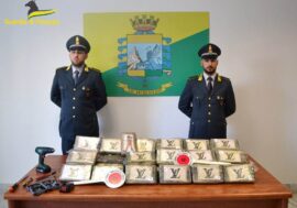 Sequestrati dalla Gdf di Savona 87 chili di cocaina e arrestati tre trafficanti