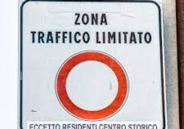 Milano, Ztl Ascanio Sforza: da lunedì 15 maggio le multe scatteranno in automatico