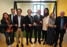 Autismo, il governatore Fontana in visita al Centro Mafalda Luce di Milano