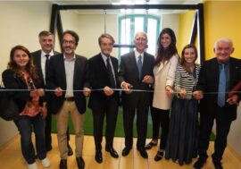 Autismo, il governatore Fontana in visita al Centro Mafalda Luce di Milano