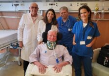 Effettuato con successo in Italia intervento di cataratta su persona con Sla che comunica solo con gli occhi