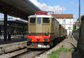 Viaggio nel tempo con il treno storico sulla linea Milano-Laveno Mombello