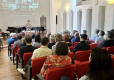 Conservatorio di Sassari: lezione di comportamento ai dipendenti
