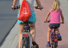 Mobilità, Milano tra le prime dieci città del mondo per le infrastrutture ciclabili
