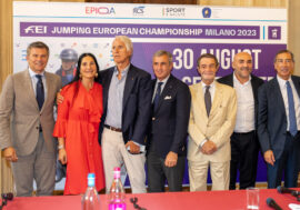 Milano, presentato a Palazzo Marino il “Fei Jumping European Championship”