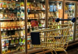 Ferragosto, i lombardi scelgono il carrello della spesa ‘ragionato’ e le promozioni anti-crisi