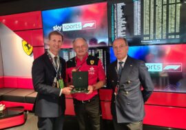 GP F1 di Monza, il presidente del Consiglio regionale lombardo Romani visita i paddock della Ferrari e Alfa Romeo 