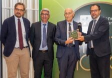 Gigante, il punto vendita di Rozzano compie 40 anni: premiato dalla Regione come attività storica