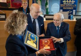 Premiato con “La Ghirlanda d’onore” Beppe Marotta ripercorre la sua carriera