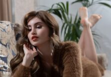 La Teen Idol Charlotte M compie 16 anni e lancia il suo sito e il fan club