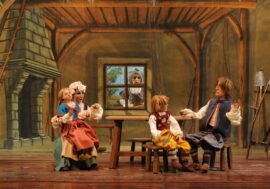“Hansel e Gretel”, le marionette dell’Atelier Carlo Colla & Figli ritornano a Milano