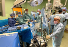 Sanità, i complimenti dell’assessore regionale Bertolaso ai medici dell’Ospedale di Sondalo per un intervento ad alta complessità di chirurgia toracica