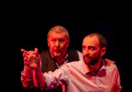 Milano, al Teatro Leonardo Claudio Intropido porta in scena la commedia “Scateniamo l’inferno”