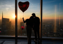 San Valentino, ‘sold out’ per il “bacio ad altissima quota” al 39° piano del Belvedere di Regione Lombardia