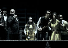 La Famiglia Addams arriva con uno spettacolo d’altri tempi al Teatro San Babila di Milano