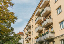 Casa, da Regione Lombardia 14 milioni di euro per mettere a disposizione delle famiglie nuovi alloggi a canone calmierato