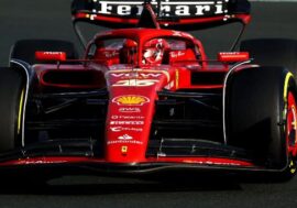 I tecnici italiani fanno volare la Ferrari