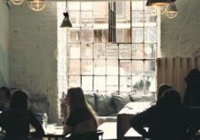 Per i pubblici esercizi il 2024 presenta buone prospettive anche se il personale si trova a fatica