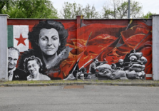 “Milano è Memoria”, il volto dei partigiani Onorina Brambilla, Carla Capponi e Giovanni Pesce su un murales alla Cittadella degli Archivi