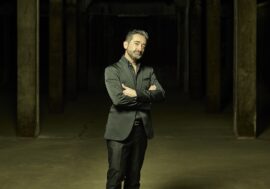 Il baritono spagnolo Enric Martìnez-Castignani debutta al Teatro alla Scala