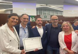 Christian Botturi e Vincenzo Telluto, ex dirigenti della Pro Sesto, premiati da Regione Lombardia per aver portato il Mantova in Serie B