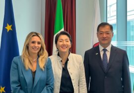 Regione Lombardia, l’ambasciatrice sudcoreana Jie-Ae Sohn in visita a Palazzo Lombardia