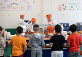 Milano, ridotto lo spreco alimentare nelle mense scolastiche