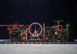 Milano, all’HangarBicocca esposizione delle opere meccaniche di Jean Tinguely