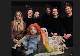 Milano, al Teatro Bruno Munari va in scena lo spettacolo ‘Kai nel cuore del blu’ con nuova produzione “su nero”