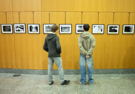 Milano, a Palazzo Lombardia inaugurata la mostra fotografica del 16enne Gaddo Belloni Menconi