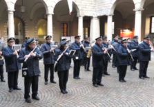 Tradizionale concerto di Capodanno con le bande musicali milanesi nel cortile di Palazzo Marino