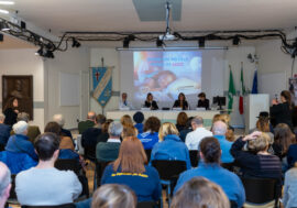 Milano, la Fondazione Buzzi accende il Natale con la campagna “Illuminiamo l’Ospedale dei Bambini” e celebra i traguardi raggiunti